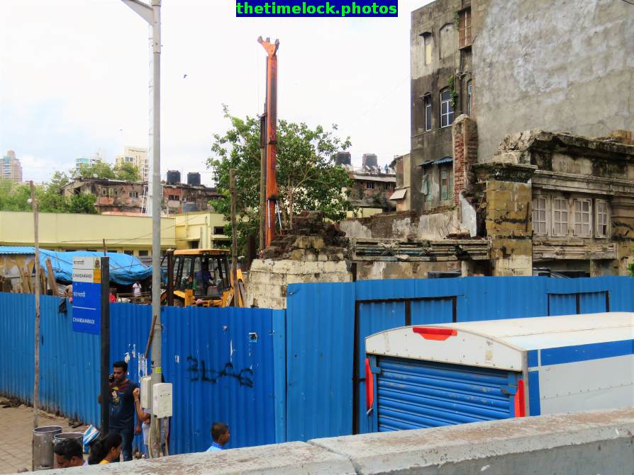 demolition of an old building in mumbai